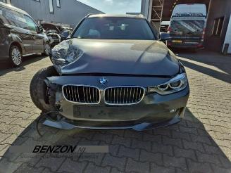 Coche siniestrado BMW 3-serie 3 serie Touring (F31), Combi, 2012 / 2019 320d 2.0 16V 2013/12