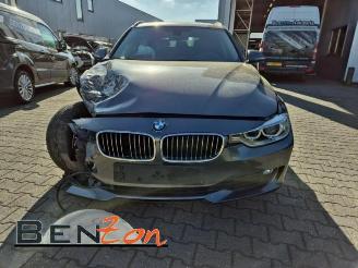 Damaged car BMW 3-serie 3 serie Touring (F31), Combi, 2012 / 2019 320d 2.0 16V 2013/12