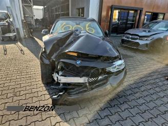 Unfallwagen BMW 3-serie 3 serie (F30), Sedan, 2011 / 2018 318d 2.0 16V 2017/11