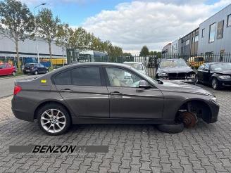 BMW 3-serie 3 serie (F30), Sedan, 2011 / 2018 320i 2.0 16V picture 4