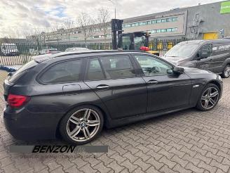 BMW 5-serie 5 serie Touring (F11), Combi, 2009 / 2017 530d 24V Blue Performance picture 3