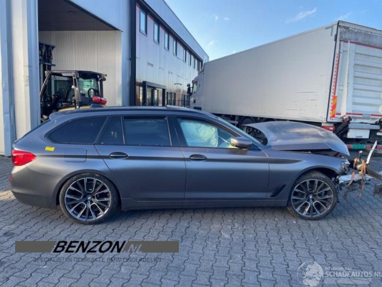 BMW 5-serie 5 serie Touring (G31), Combi, 2017 530i 2.0 TwinPower Turbo 16V