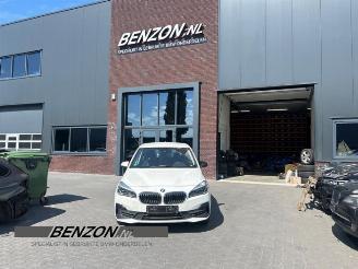 Vrakbiler auto BMW 2-serie 2 serie Gran Tourer (F46), MPV, 2014 218i 1.5 TwinPower Turbo 12V 2021/4
