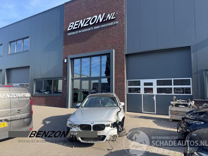BMW 3-serie 3 serie (F30), Sedan, 2011 / 2018 328i 2.0 16V