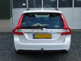 Volvo V-70 T4 Nordic + Clima Navi Trekhaak picture 6