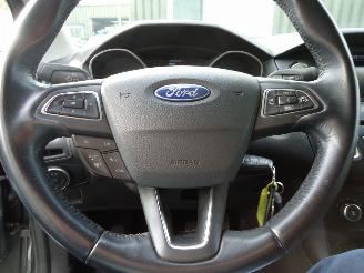 Ford Focus 1.0 Trend Navi Cruise picture 11