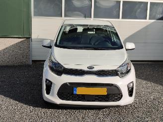 Kia Picanto 1.0 ComfortLine 5 persoons picture 2