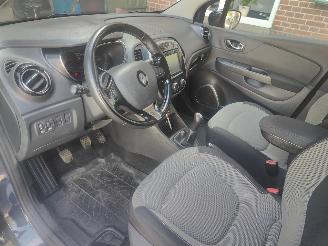 Renault Captur 0.9 TCe Expression Navi picture 8
