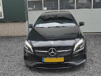 Mercedes A-klasse A160 AMG Night Edition picture 2
