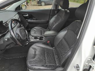 Kia Niro 1.6 GDi Hybrid ExecutiveLine picture 9