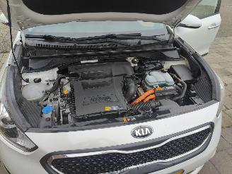 Kia Niro 1.6 GDi Hybrid ExecutiveLine picture 37