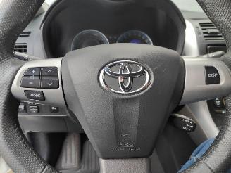 Toyota Auris 1.8 Full Hybrid Aspiration Aut. picture 22
