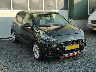 Hyundai I-10 1.0 Premium Cruise picture 3