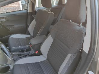 Toyota Auris 1.8 Hybrid Aut Dynamic Go Aut picture 19