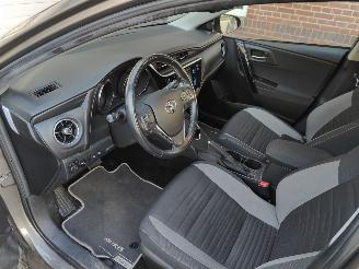 Toyota Auris 1.8 Hybrid Aut Dynamic Go Aut picture 16