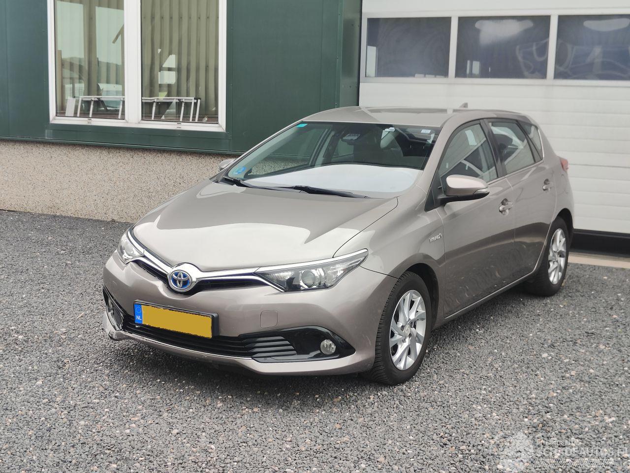 Toyota Auris 1.8 Hybrid Aspiration Aut.