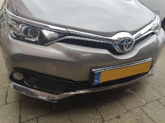 Toyota Auris 1.8 Hybrid Aspiration Aut. picture 11