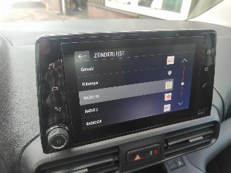 Opel Combo 1.2 Life Tour Clima Cruis Navi picture 16