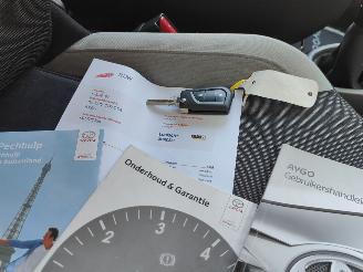 Toyota Aygo 1.0 VVT-i  X-Play Cruise picture 19