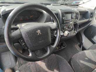 Peugeot Boxer 2.0 blue HDI L2 H2 picture 12