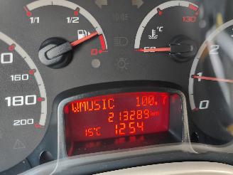 Ford Ka 1.2 Limited Airco picture 10