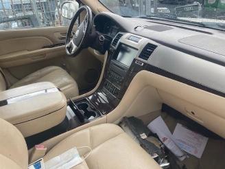 Cadillac Escalade Escalade, SUV, 2014 / 2020 6.2 V8 4x4 picture 12