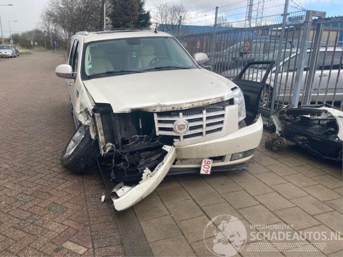 Cadillac Escalade Escalade, SUV, 2014 / 2020 6.2 V8 4x4