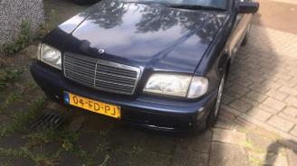 Mercedes C-klasse  picture 1