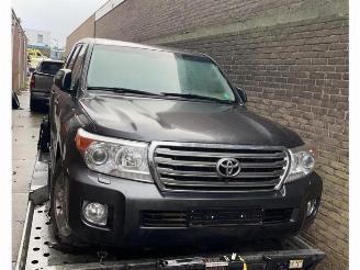 uszkodzony samochody osobowe Toyota Landcruiser Land Cruiser V8 (J20), Terreinwagen, 2007 4.5 D-4D 32V 2015