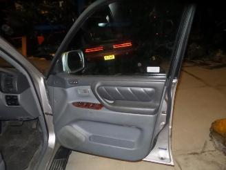 Toyota Landcruiser Land Cruiser 100 (J10), Terreinwagen, 1998 / 2008 4.2 TDI 100 24V picture 5