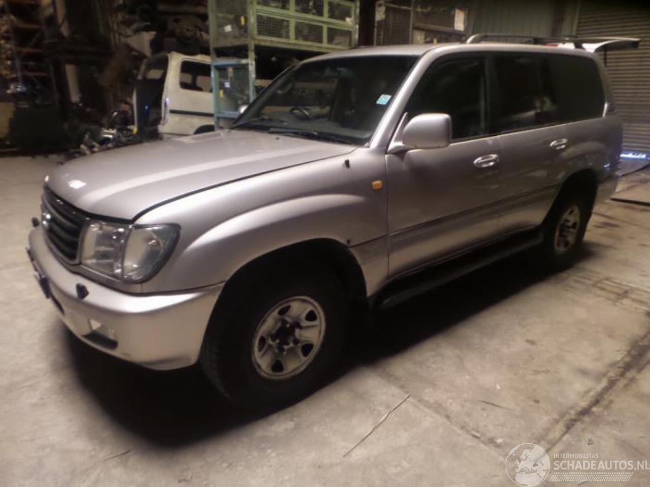 Toyota Landcruiser Land Cruiser 100 (J10), Terreinwagen, 1998 / 2008 4.2 TDI 100 24V