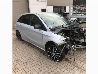 Vrakbiler auto Mercedes B-klasse B (W246), Hatchback, 2011 / 2018 1.5 B-180 CDI,d 16V 2014