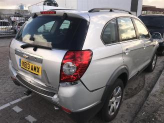 Chevrolet Captiva  picture 2