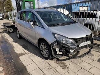 Salvage car Opel Zafira  2014