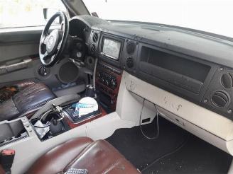 Jeep Commander  picture 8