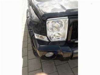 Jeep Commander  picture 12