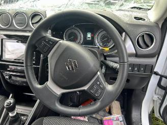 Suzuki Vitara Vitara (LY/MY), SUV, 2015 1.4 Booster Jet Turbo 16V SHVS picture 11