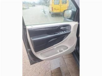 Lancia Voyager Voyager (RT), MPV, 2011 / 2014 2.8 CRD 16V picture 21