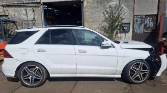 Mercedes GLE GLE (W166), SUV, 2015 / 2018 500 4.7 V8 32V 4-Matic picture 4