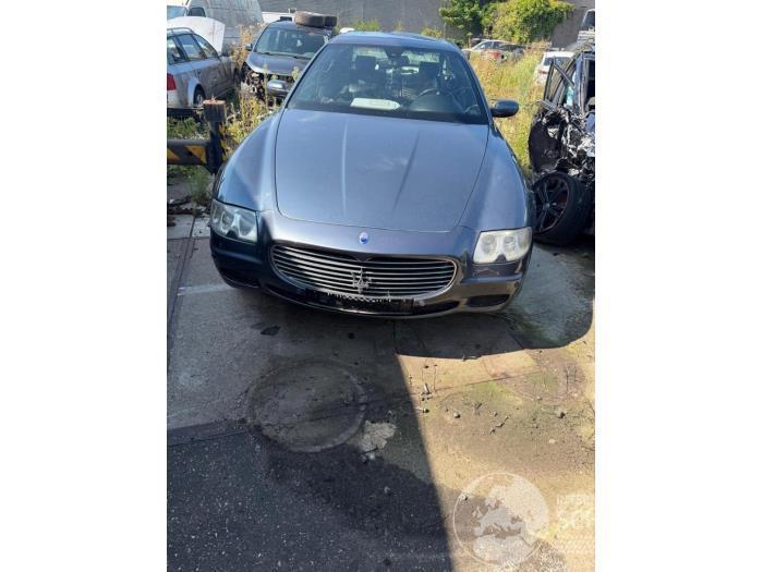 Maserati Quattro porte Quattroporte V, Sedan, 2004 / 2012 4.2 Biturbo V8 32V