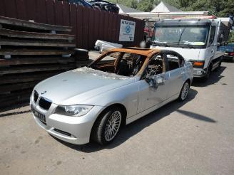 rozbiórka samochody osobowe BMW 3-serie 2.0 diesel 2006