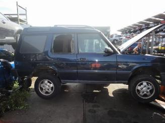 Land Rover Discovery 3.0 tdi picture 1