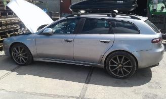 Alfa Romeo 159 2.4  JTDM picture 1