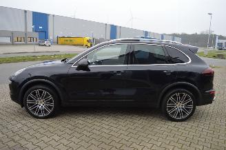 Porsche Cayenne 3,0 Diesel Full options picture 6