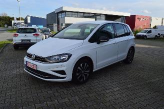 krockskadad bil auto Volkswagen Golf Sportsvan 1.6 TDI 85 KW IQ.DRIVE COMFORTLINE 2020/1