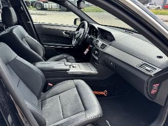 Mercedes E-klasse E300 BLEUTEC HYBRID AMG PAKKET LED NAVI picture 15