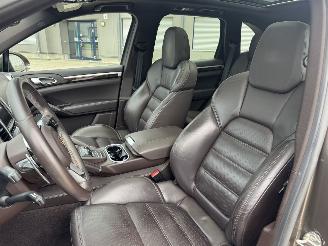 Porsche Cayenne S E-HYBRID Panorama Xenon Leder Voll picture 11