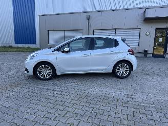 Peugeot 208 1.6 DIESEL ALURE NAVI KLIMA 5 TURIG picture 2