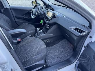 Peugeot 208 1.6 DIESEL ALURE NAVI KLIMA 5 TURIG picture 18