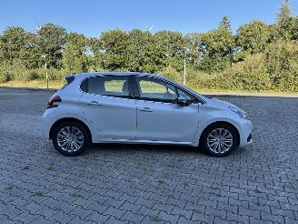 Peugeot 208 1.6 DIESEL ALURE NAVI KLIMA 5 TURIG picture 6